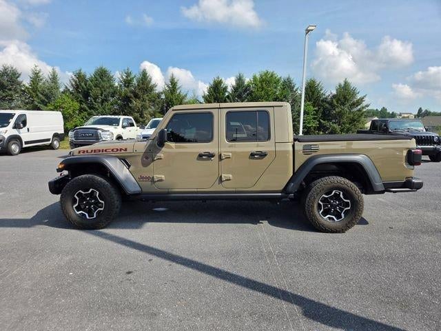 2020 Jeep Gladiator — rear three-quarter view