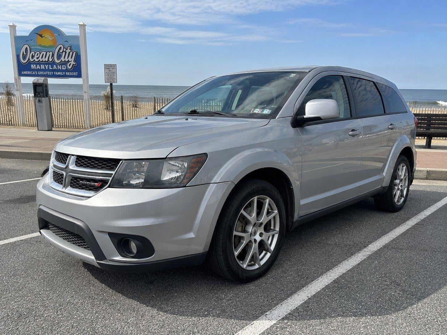 2019 Dodge Journey GT AWD in Billet Clearcoat — front three-quarter view