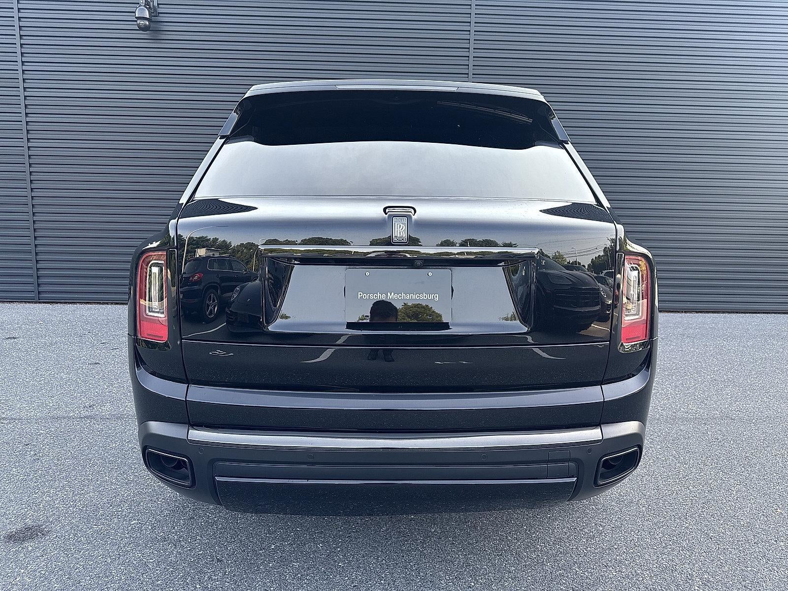 2023 Rolls-Royce Cullinan — interior view